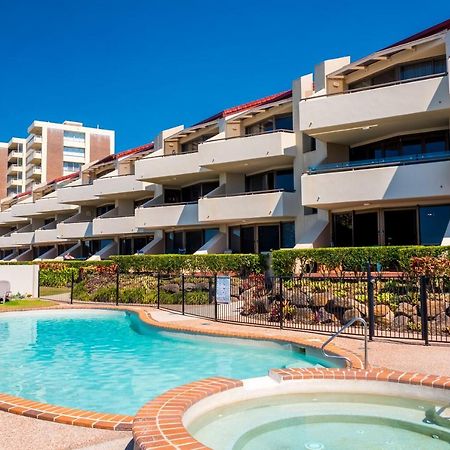Sandrift Beachfront Apartments Голд-Кост Экстерьер фото
