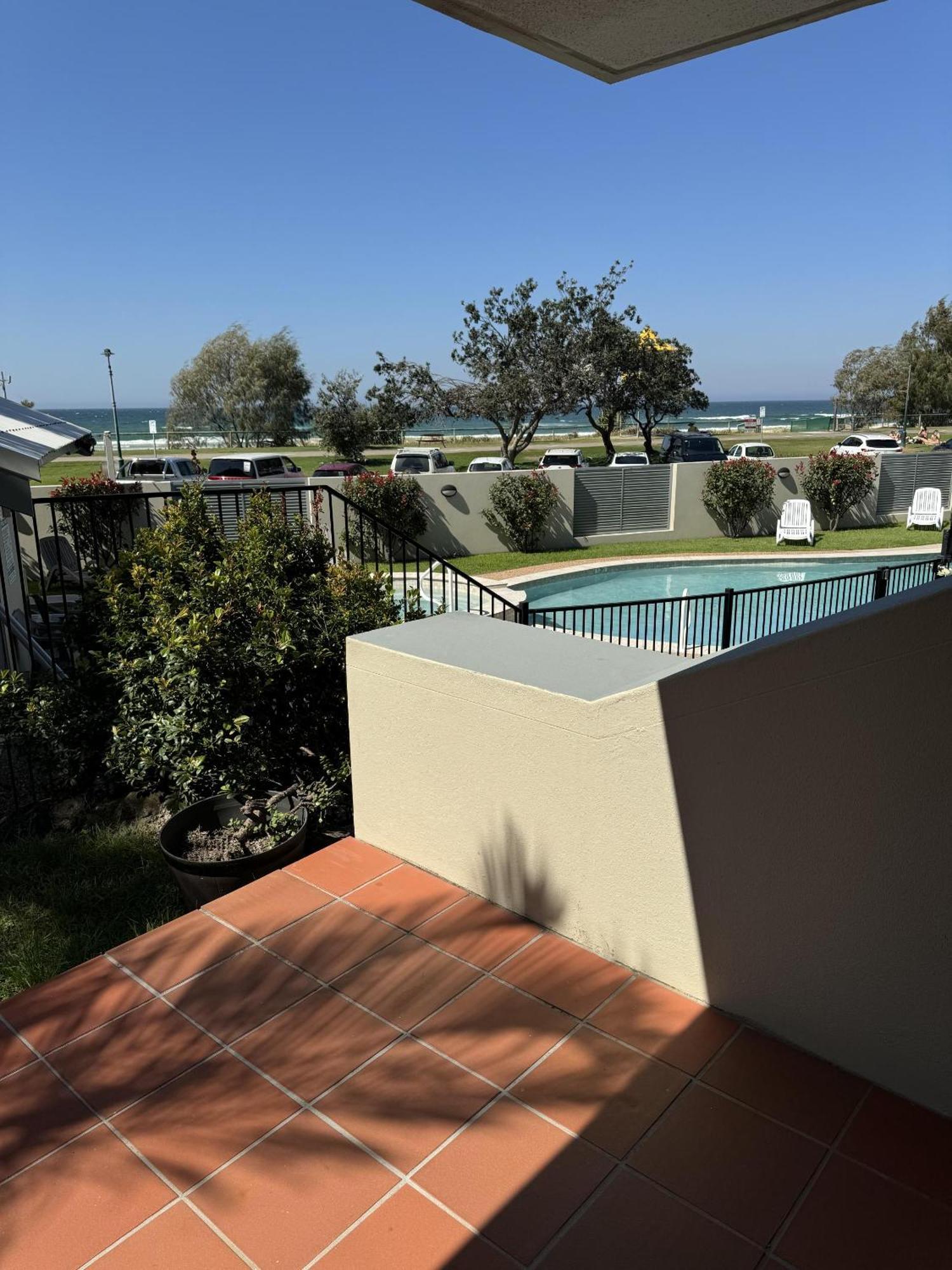 Sandrift Beachfront Apartments Голд-Кост Экстерьер фото